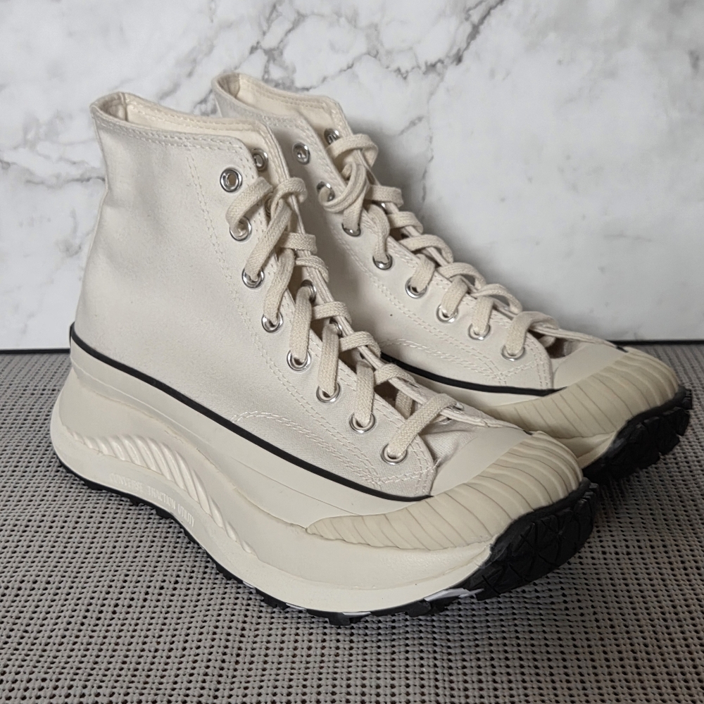 Converse Chuck Taylor All Star 70 Hi AT-CX Vintage White MEN 8.5 Women 10 New - Picture 2 of 9